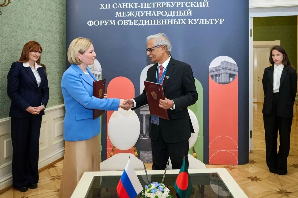 Ольга Любимова: На полях XII Санкт-Петербургского международного форума объединённых культур провела двусторонние встречи с представителями Катара и Палестины Ольга Любимова: На полях XII Санкт-Петербургского международного форума объединённых культур провела двусторонние встречи с представителями Катара и Палестины