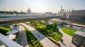 Во многих фильмах Москву показывают как шумный город, бешеный темп которого будто вытеснил умение наслаждаться моментом