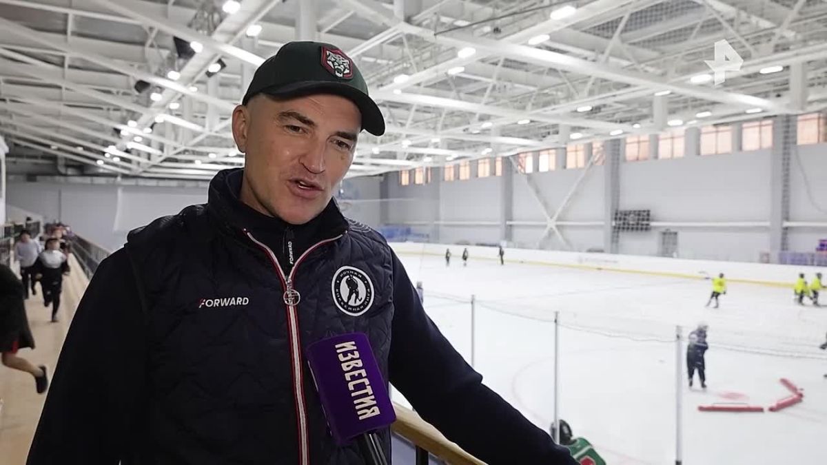 Погибший после нападения медведя хоккейный тренер Александр Кузьменко отдавал всего себя любимому виду спорта