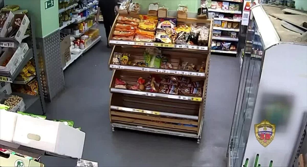Бывший сотрудник магазина ограбил место прежней работы