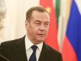 Медведев напомнил Сикорскому, что Польша всегда проигрывала в противостоянии с Россией