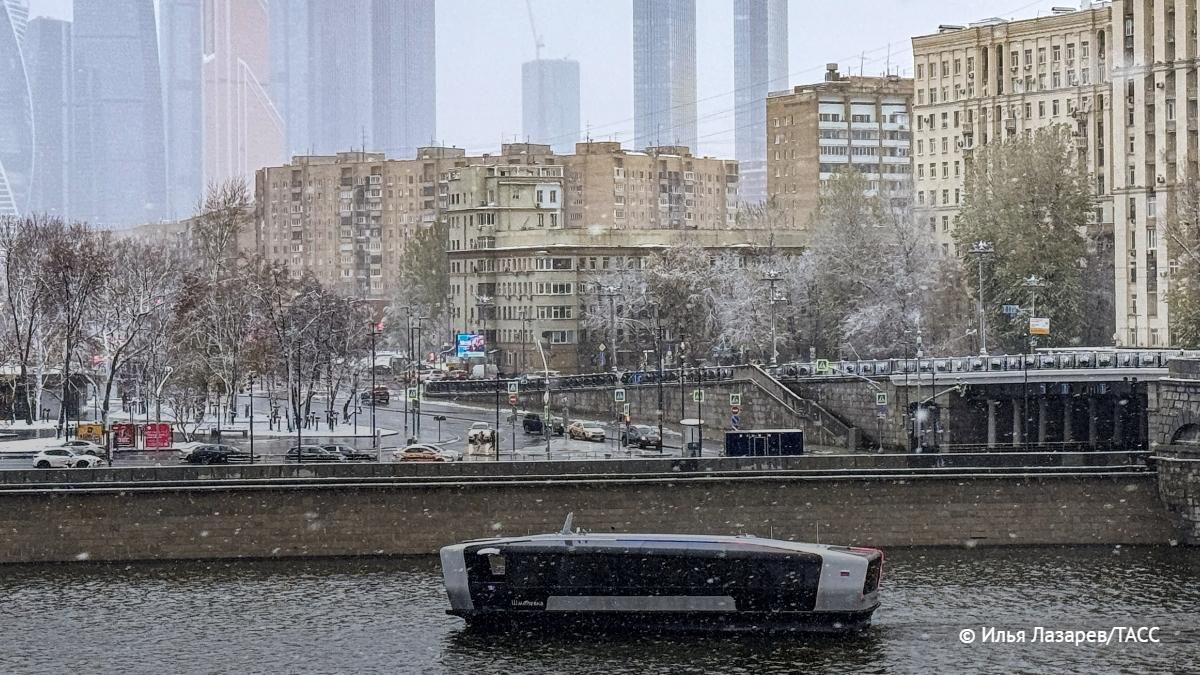 Заморозки придут в Московский регион во второй половине октября согласно климатическим нормам, сообщили в Гидрометцентре России