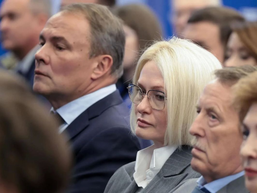 «Единая Россия» также определилась с кандидатами на посты руководителей профильных комитетов «Единая Россия» также определилась с кандидатами на посты руководителей профильных комитетов