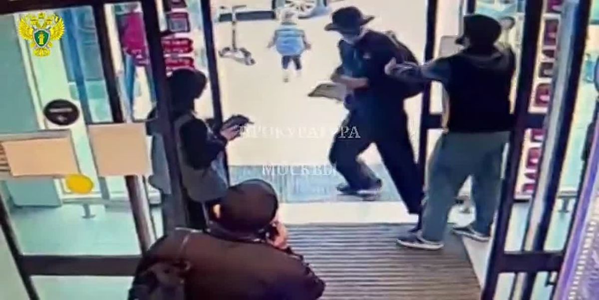 В Москве задержан подозреваемый в разбойном нападении на магазин