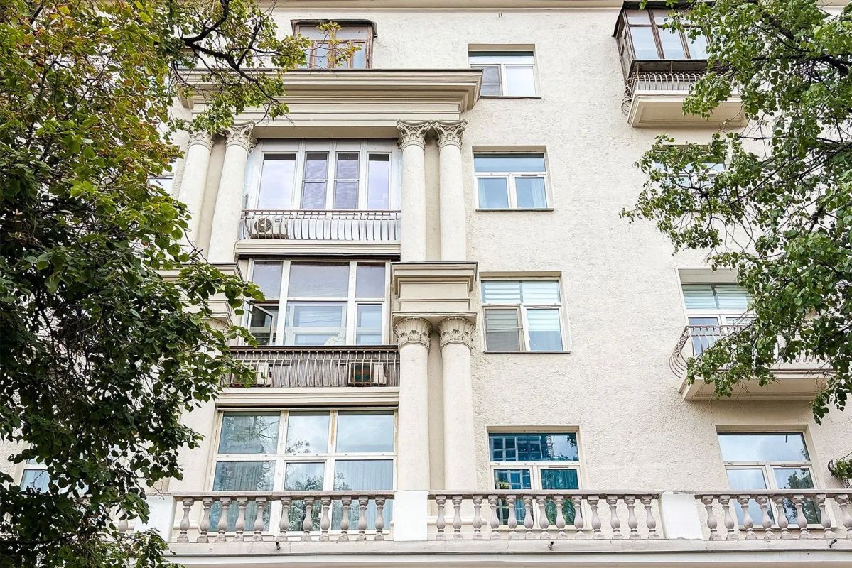 По программе капитального ремонта обновляем дома, в которых жили выдающиеся летчики – герои Советского Союза