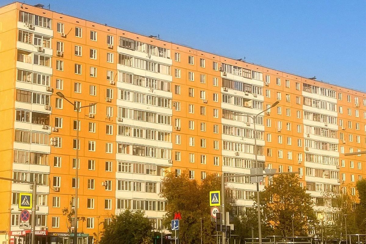 Более 380 домов в осенних оттенках обновили за пять лет в рамках региональной программы капитального ремонта многоквартирных домов