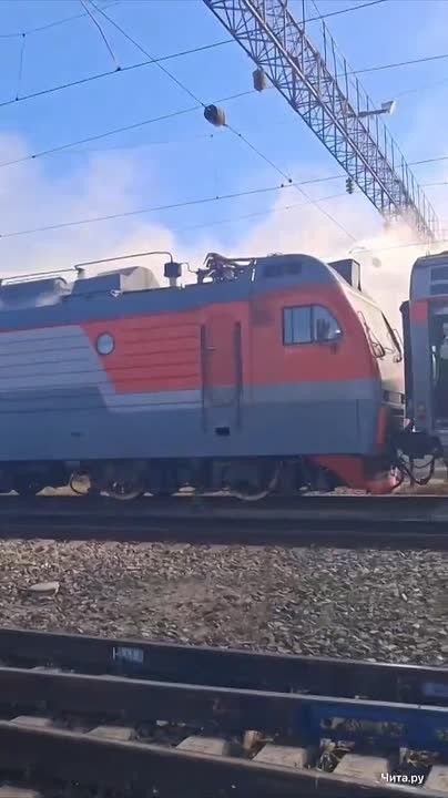 В Забайкалье задымился электровоз поезда Москва — Владивосток