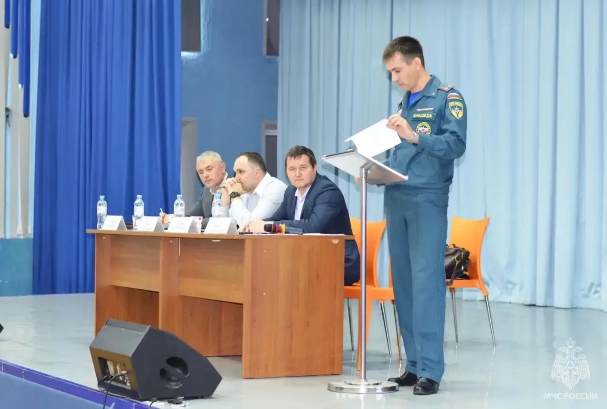 В Западном округе столицы обсудили вопросы безопасности и готовности к нештатным ситуациям В Западном округе столицы обсудили вопросы безопасности и готовности к нештатным ситуациям