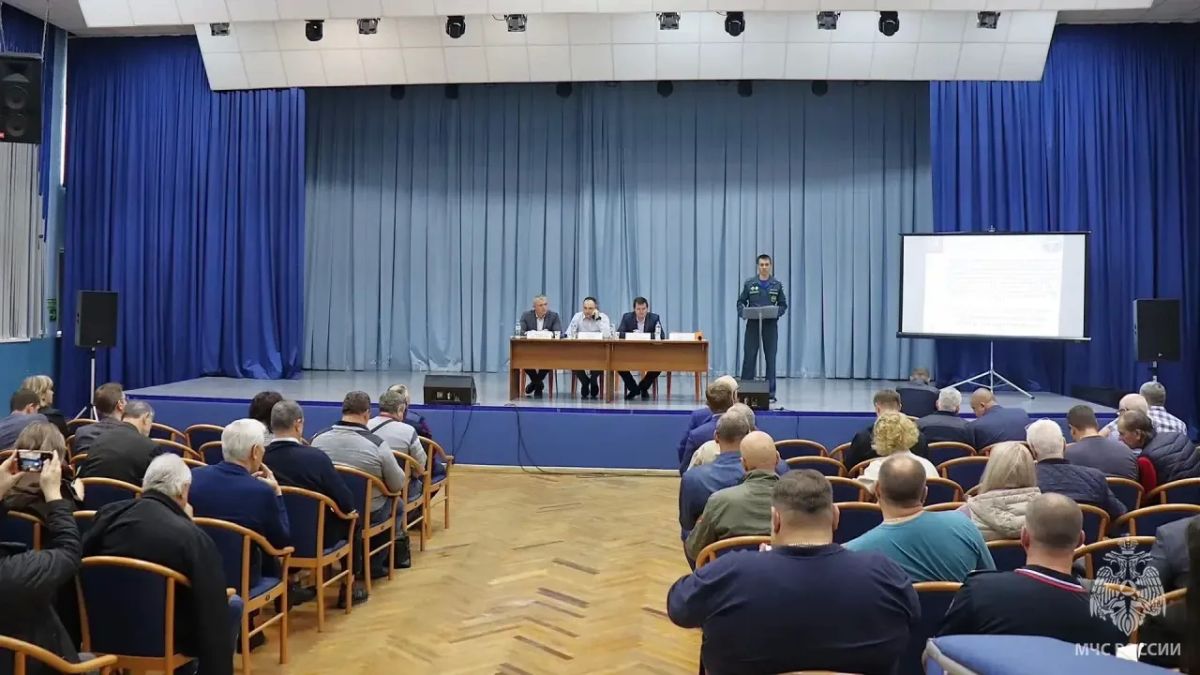 В Западном округе столицы обсудили вопросы безопасности и готовности к нештатным ситуациям
