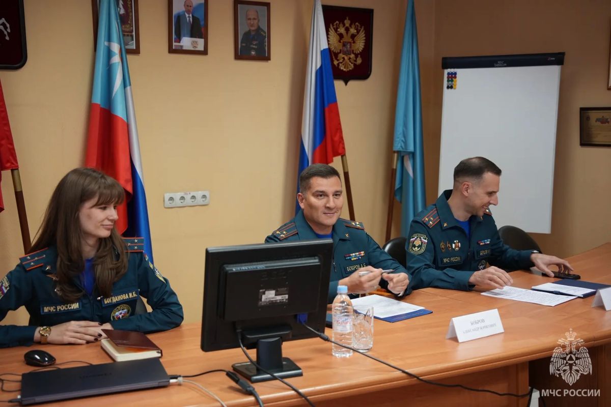 В судебно-экспертном центре федеральной противопожарной службы столицы состоялось учебно-практическое занятие по вопросам расследования пожаров В судебно-экспертном центре федеральной противопожарной службы столицы состоялось учебно-практическое занятие по вопросам расследования пожаров