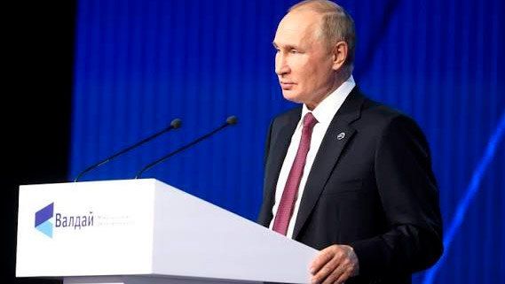 Сергей Лебедев: 1 октября. Путин о мире после Запада: старые правила закончились, новые ещё только пишут