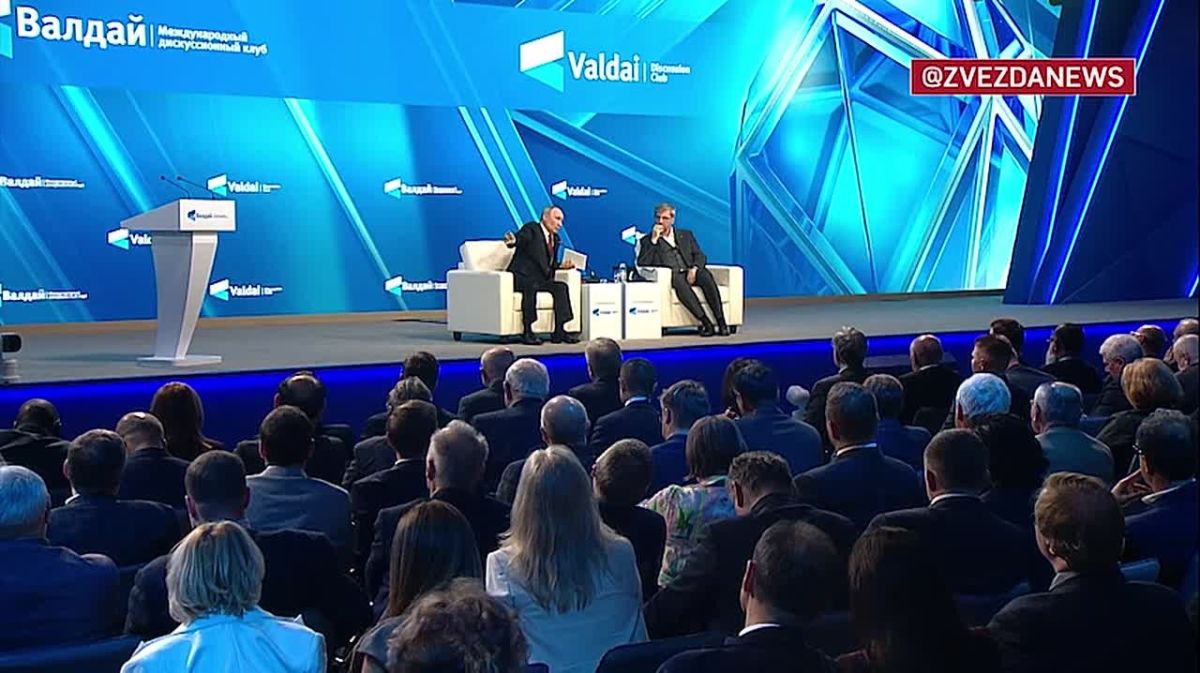Путин назвал нелепым текущее предложение о прекращении ударов по судам в ответ на остановку ударов по российским НПЗ