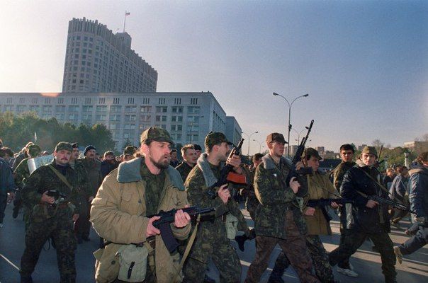 Ровно 33 года назад, 3 октября 1993 года ельцинский режим устроил бойню в Останкино Ровно 33 года назад, 3 октября 1993 года ельцинский режим устроил бойню в Останкино