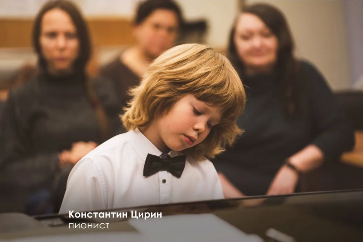 Московской средней специальной музыкальной школе имени Гнесиных исполнилось 80 лет! Московской средней специальной музыкальной школе имени Гнесиных исполнилось 80 лет!