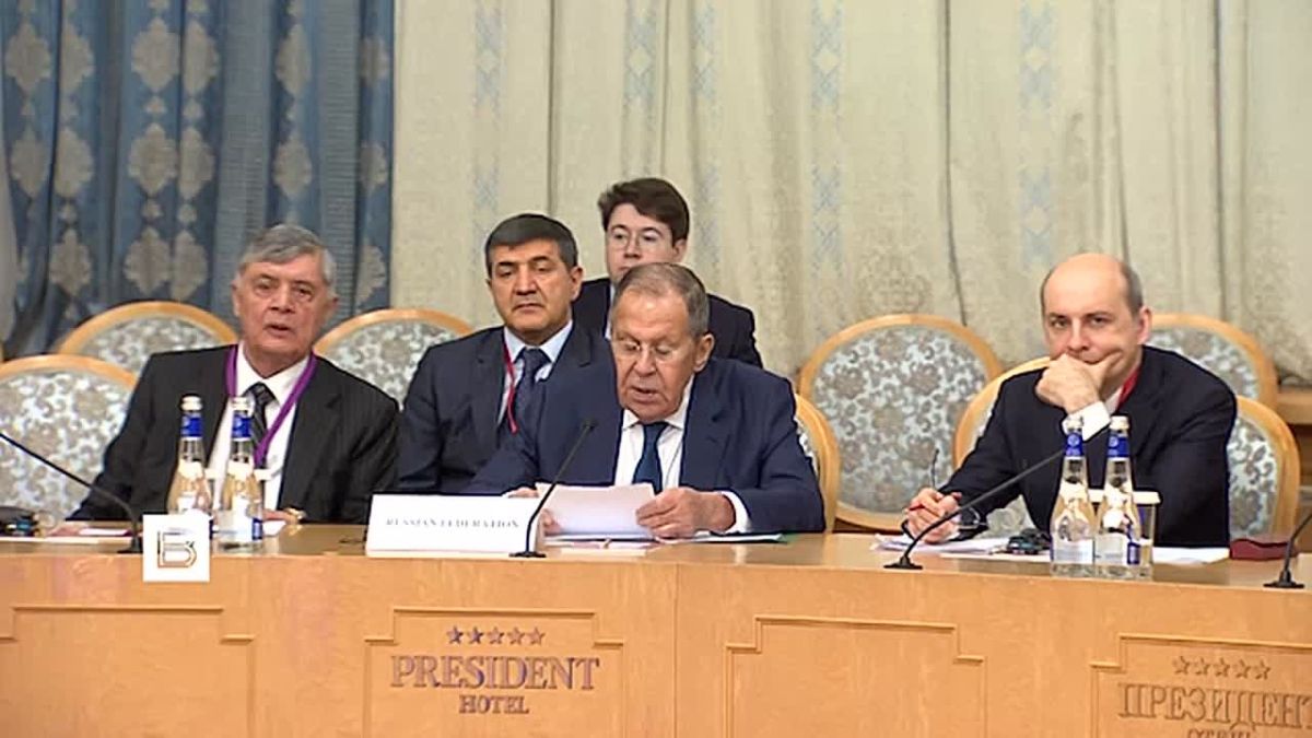Правительство Афганистана во главе с движением талибов поставило под контроль территорию страны и, "надо признать, достаточно успешно ею управляет", отметил Сергей Лавров