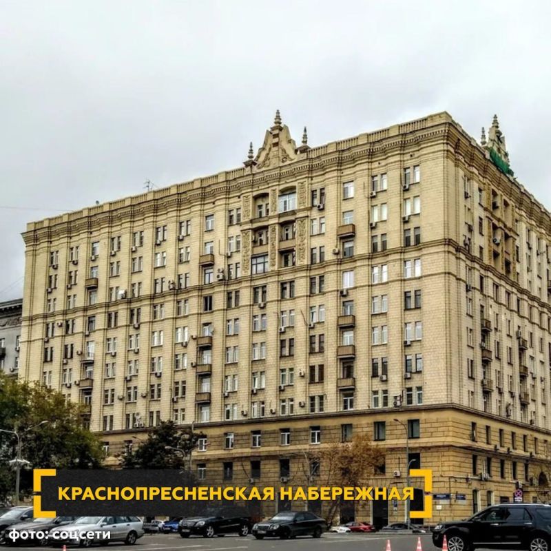 Максим Виторган, известный в первую очередь не как артист, а как сын актёра Эммануила Виторгана и бывший муж Ксении Собчак, пополнил число релокантов, официально избавившихся от недвижимости в России Максим Виторган, известный в первую очередь не как артист, а как сын актёра Эммануила Виторгана и бывший муж Ксении Собчак, пополнил число релокантов, официально избавившихся от недвижимости в России