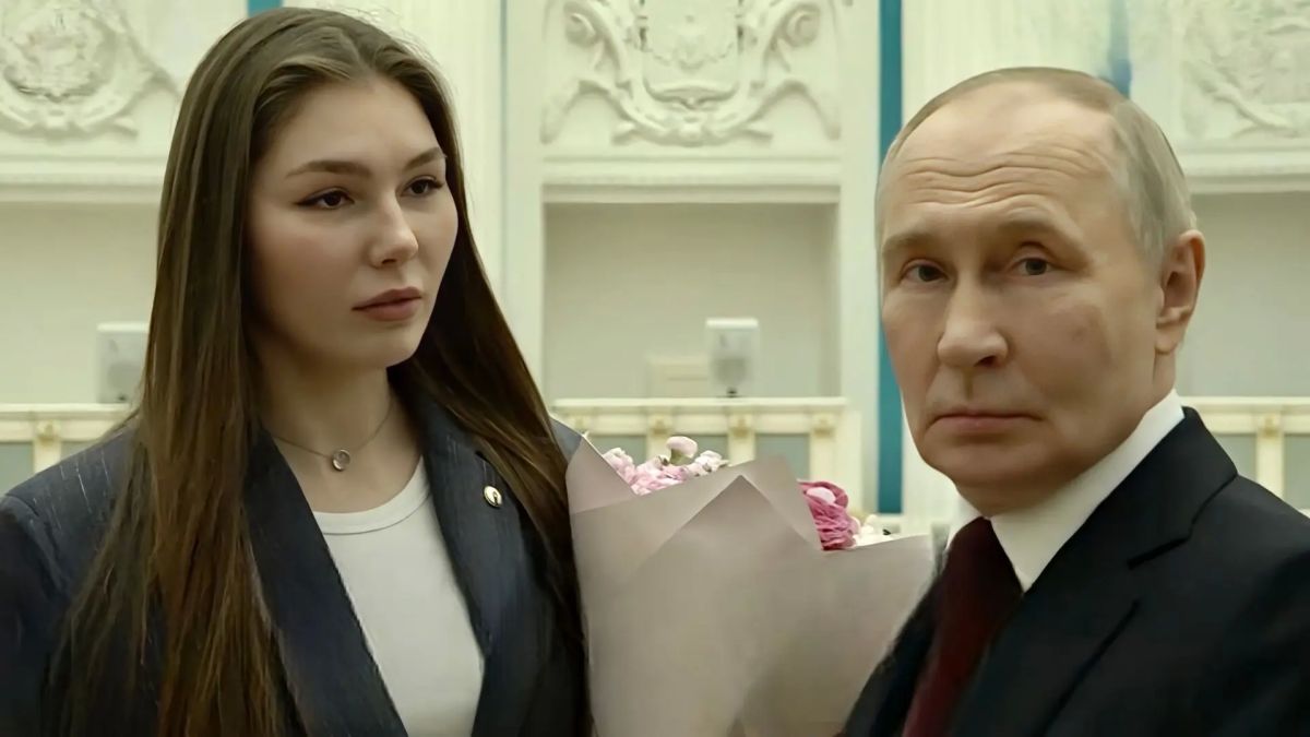 Марьяна Наумова: Сегодня, 7 октября - день рождения нашего Президента и Верховного главнокомандующего