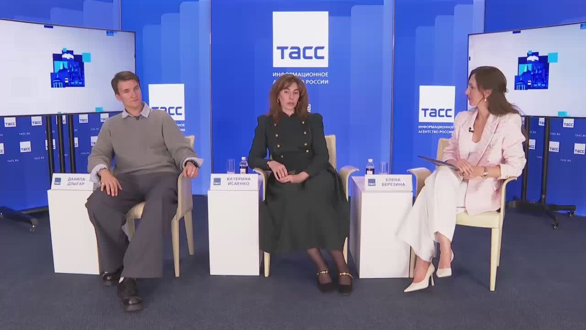 Мастерская "12" Никиты Михалкова подписала соглашение о культурном сотрудничестве с Республикой Тыва, и в рамках фестиваля "Атлас театральной России" театр республики представит свой первый мюзикл на площадке в Москве