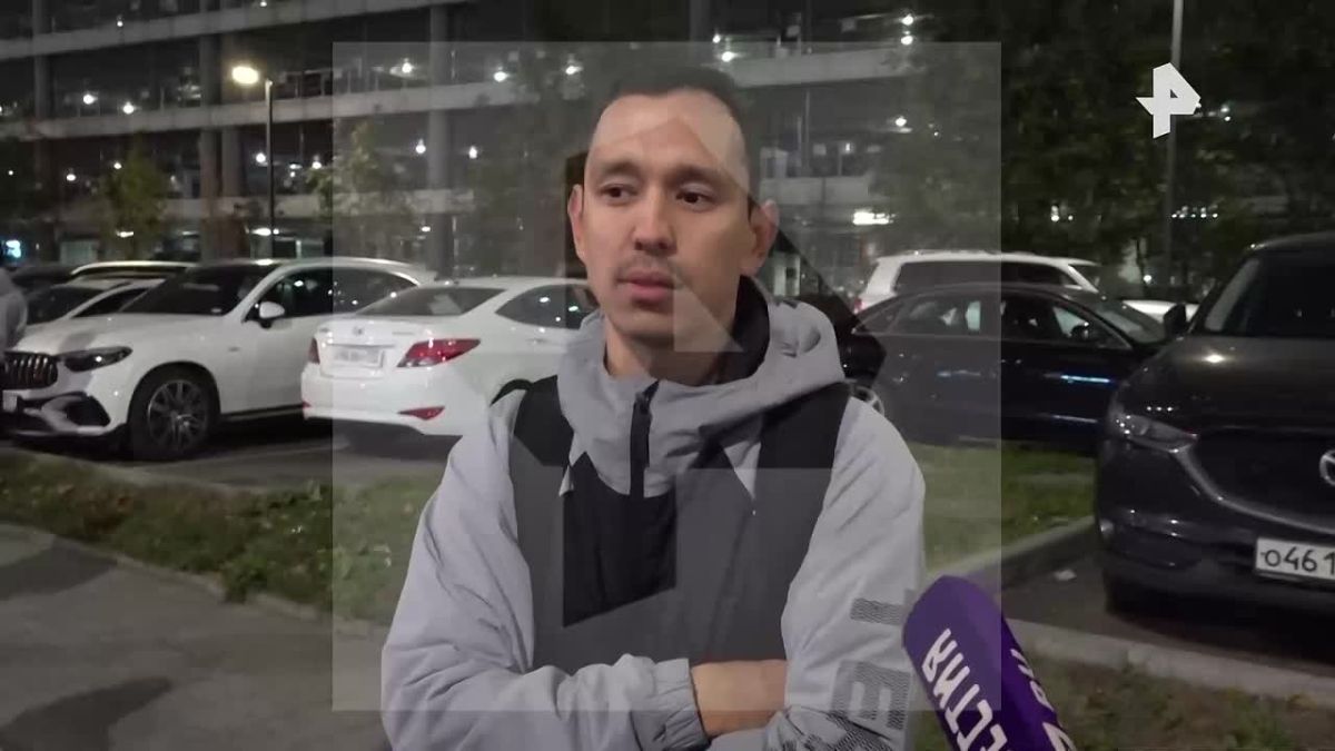 •"Моя машина в хлам": водитель пострадавшей в аварии Mazda рассказал РЕН ТВ о последствиях ДТП, в котором Land Cruiser врезался в четыре припаркованные машины и скрылся