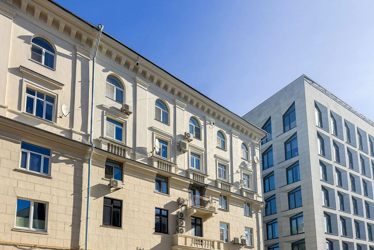 3 дома в стиле неоклассицизма капитально отремонтируют в Москве 3 дома в стиле неоклассицизма капитально отремонтируют в Москве