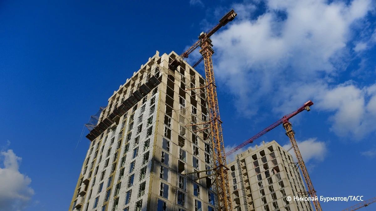 Девелоперы Москвы сократили выручку от продаж жилья на треть — до 74,5 млрд рублей