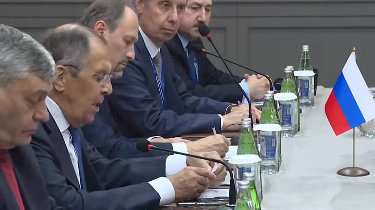 Вступительное слово Министра иностранных дел Российской Федерации С.В.Лаврова в ходе переговоров с Министром иностранных дел КНР Ван И «на полях» VII саммита Совещания по взаимодействию и мерам доверия в Азии — СВМДА (Баку...