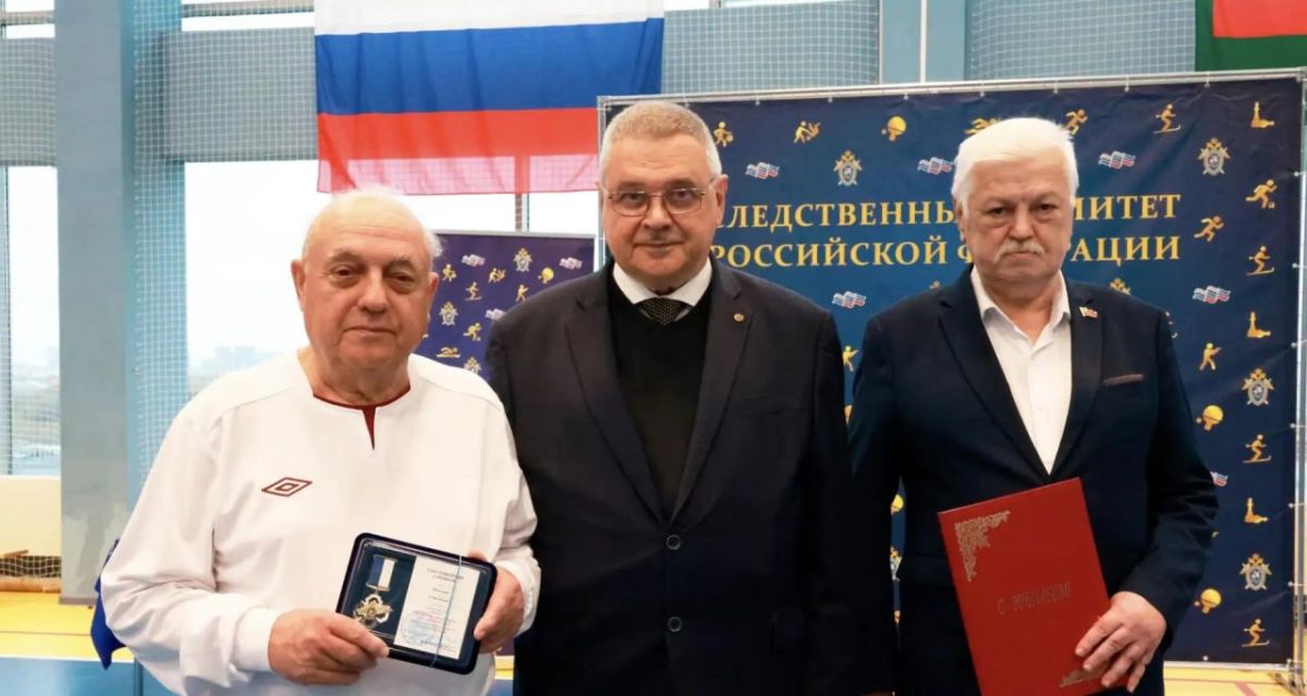 В Следственном комитете Российской Федерации прошел ежегодный турнир по мини-футболу среди представителей ветеранских движений органов Следственного комитета, Федеральной службы безопасности и Генеральной прокуратуры России В Следственном комитете Российской Федерации прошел ежегодный турнир по мини-футболу среди представителей ветеранских движений органов Следственного комитета, Федеральной службы безопасности и Генеральной прокуратуры России