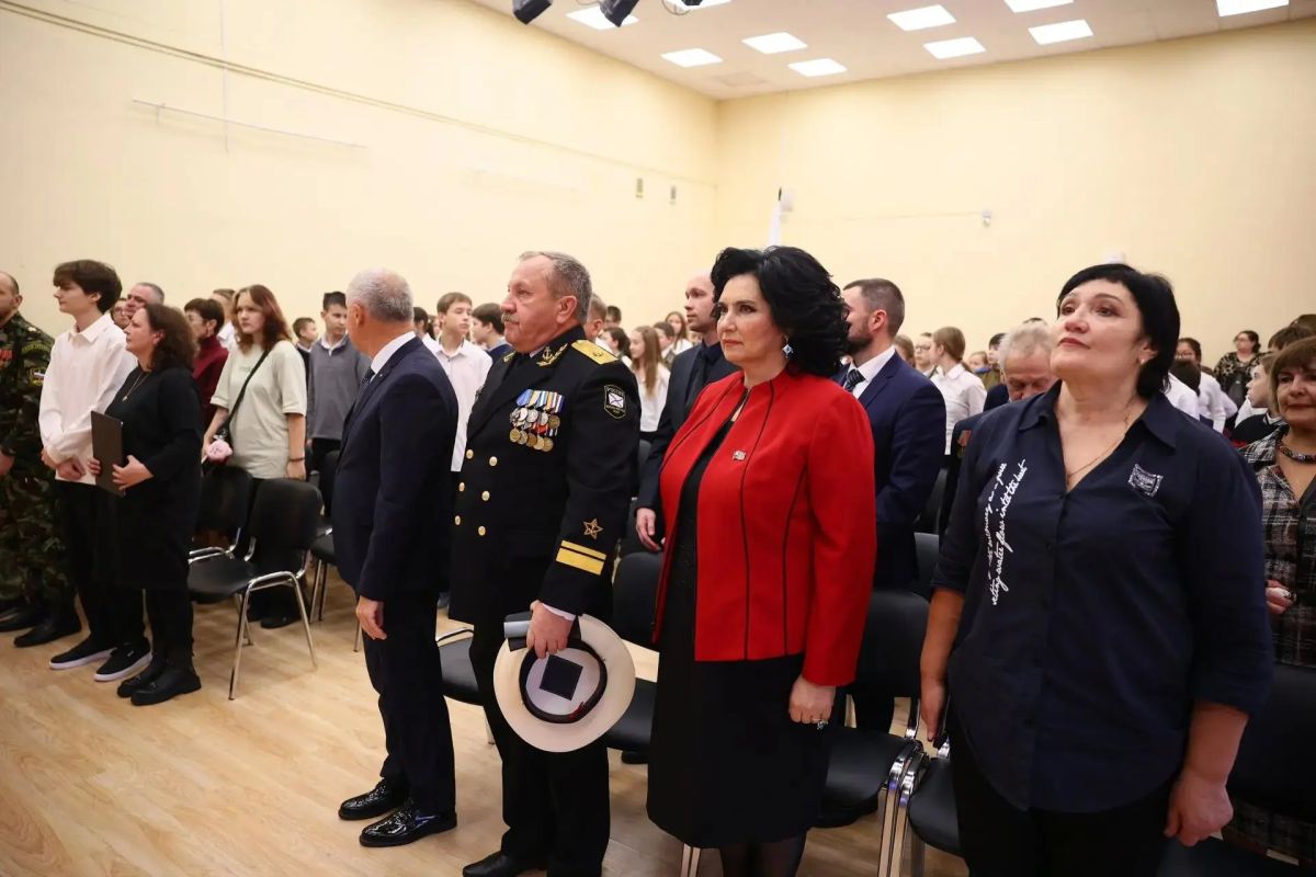 В московской школе №2025 состоялось очень особенное, эмоциональное событие В московской школе №2025 состоялось очень особенное, эмоциональное событие