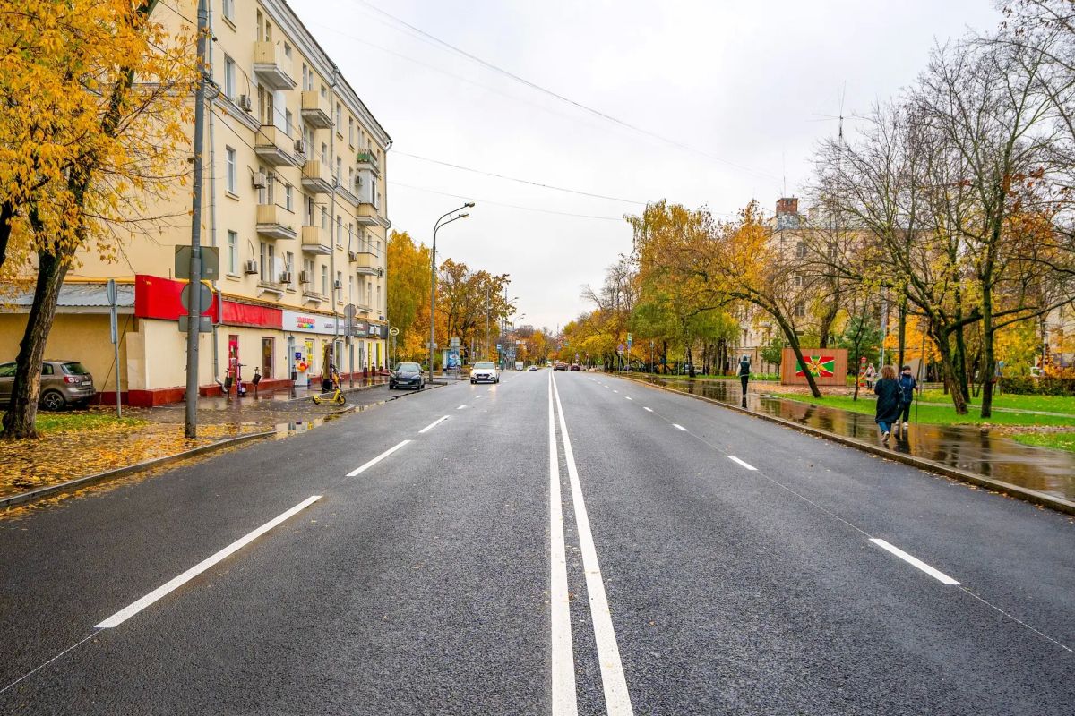 Обновили асфальт на улице Летчика Бабушкина в #СВАО