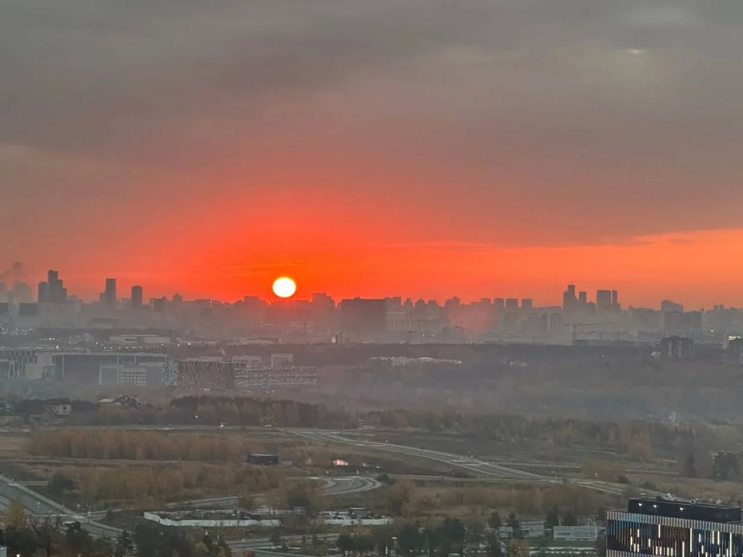 АТМОСФЕРА: в воскресенье в Москве будет прохладно, облачно и дождливо
