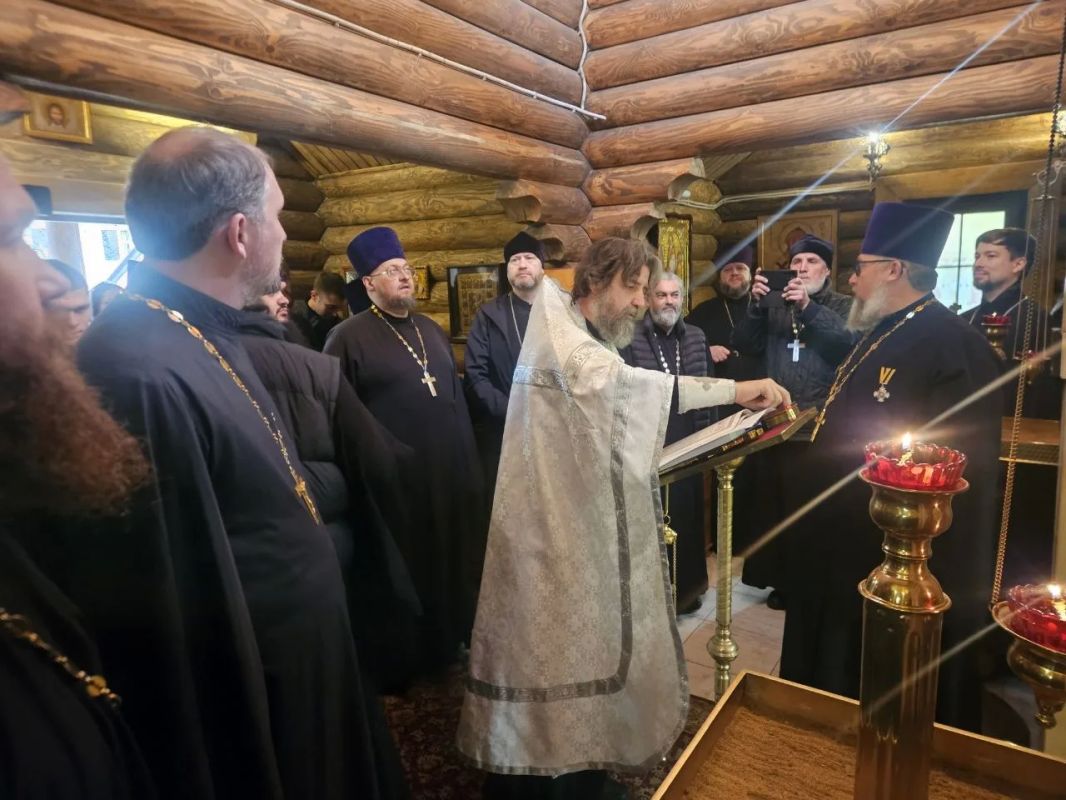 Учебно-методический сбор священнослужителей, окормляющих подразделения Росгвардии, состоялся в Москве Учебно-методический сбор священнослужителей, окормляющих подразделения Росгвардии, состоялся в Москве