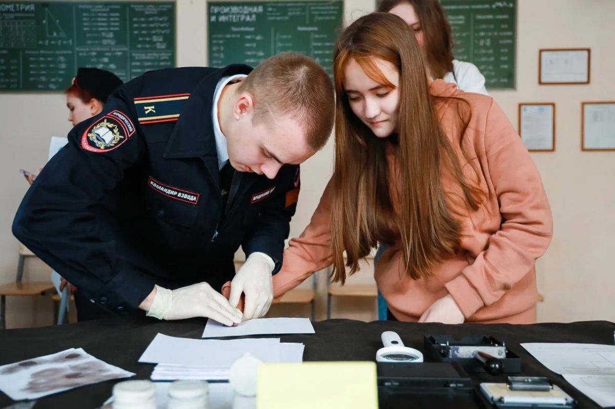 На осенних каникулах московские школьники смогут попробовать себя в разных профессиях На осенних каникулах московские школьники смогут попробовать себя в разных профессиях