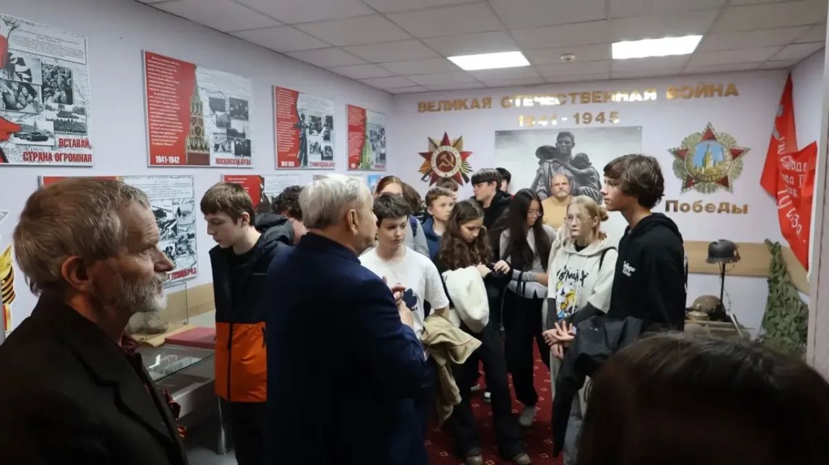 Увидеть, попробовать, узнать: школьники открыли для себя мир полицейской службы