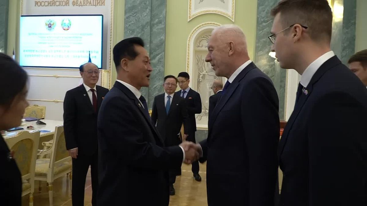 В Москве проходит встреча Генеральных прокуроров России и КНДР