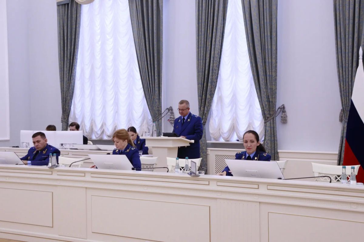 Под председательством прокурора Москвы Максима Жука состоялось заседание коллегии, посвященное обеспечению законности при принятии решений о прекращении уголовных дел по нереабилитирующим основаниям Под председательством прокурора Москвы Максима Жука состоялось заседание коллегии, посвященное обеспечению законности при принятии решений о прекращении уголовных дел по нереабилитирующим основаниям