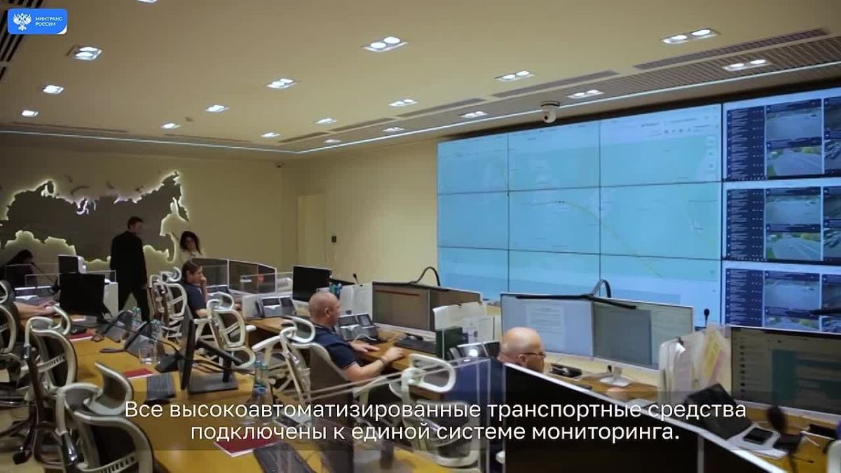 Роботы везут роботов: беспилотные КАМАЗы доставят участников «Битвы роботов»