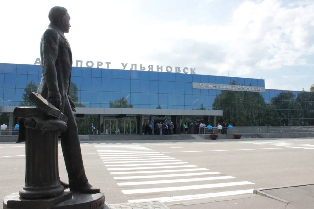 В Ульяновске из-за беспилотной опасности задерживаются авиарейсы