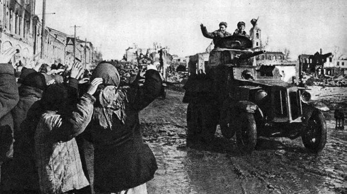 День в истории. 25 октября 1943 года советские войска под командованием генерала армии Родиона Малиновского полностью освободили город Днепропетровск от немецко-фашистских захватчиков