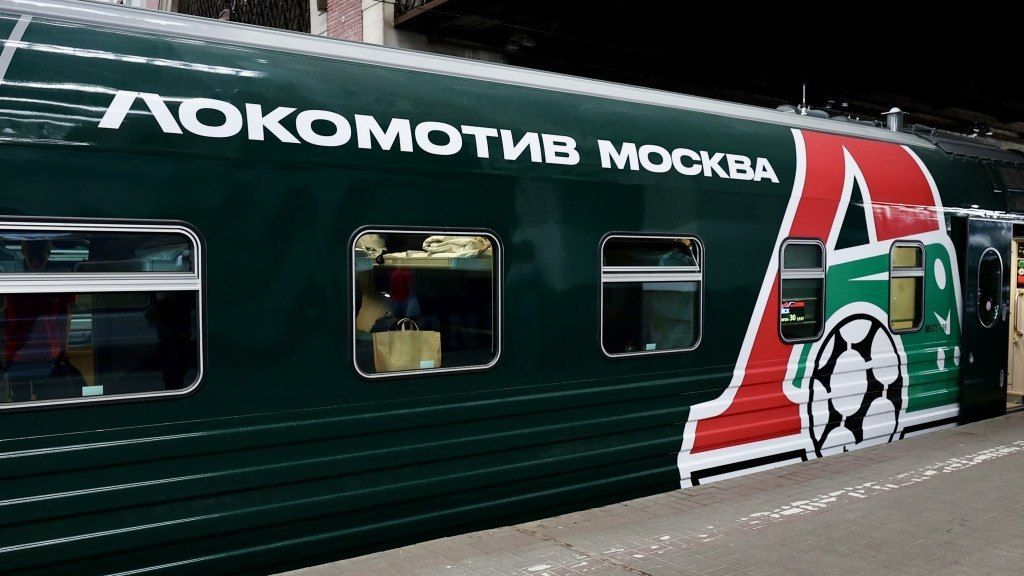 Футболисты «Локомотива» находились в поезде, который попал под удар ВСУ под Воронежем, сообщил журналист Иван Карпов