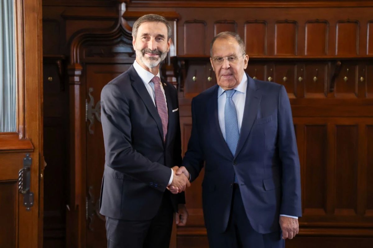 Глава МИД России Сергей Лавров провел в Москве встречу с министром иностранных и европейских дел Словакии Юраем Бланаром, заявили в МИД России