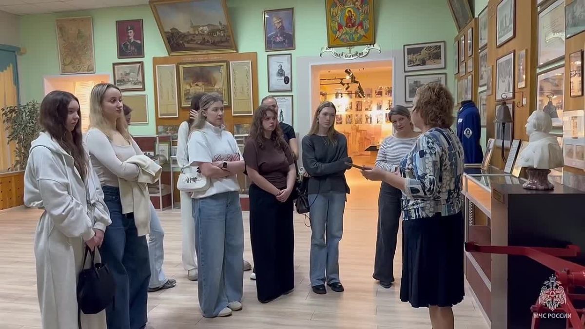 Будущие журналисты и медиа специалисты познакомились с работой пресс-службы МЧС Москвы
