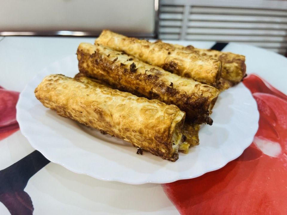 Сосиски в лаваше: быстрый и вкусный рецепт для любого повода