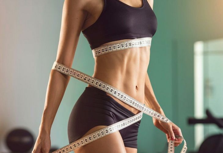 Секрет плоского живота: копеечный продукт, который заменяет спортзал