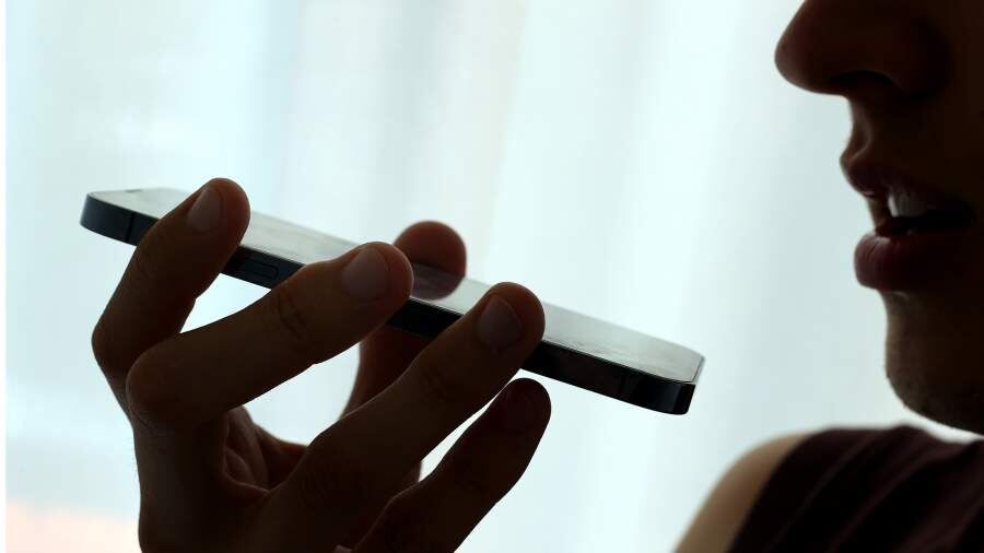 Московский суд отправил в штрафной угол: аудиосообщение стало причиной наказания